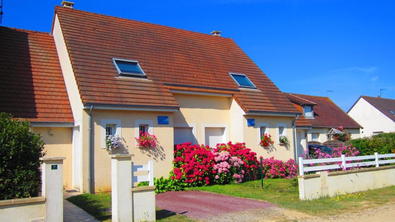 Location Barneville-Carteret à 100m de la plage Saint-Jean-de-la-Rivière Extérieur photo